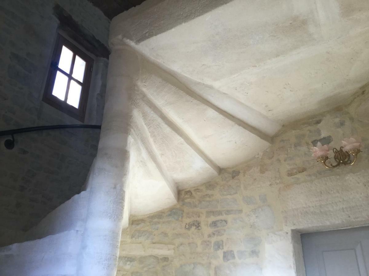 Apartamento La Tour Bayeux Exterior foto